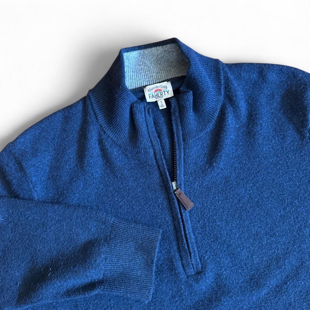Faherty Men's Quarter-Zip Sweater in Deep Blue
